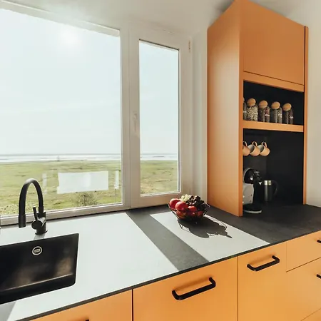 !new! Lakeview Stay, Stunning Sunrises 公寓 利耶帕亚