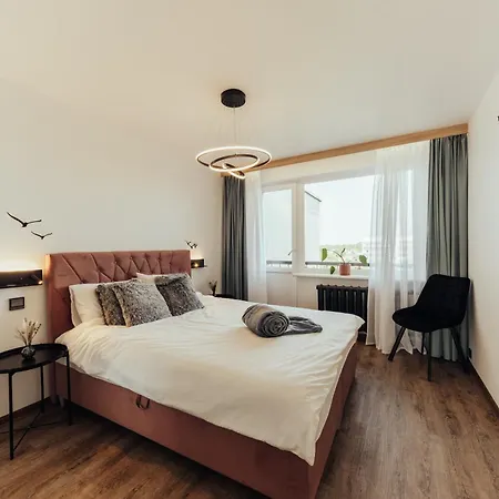 !new! Lakeview Stay, Stunning Sunrises 公寓 利耶帕亚